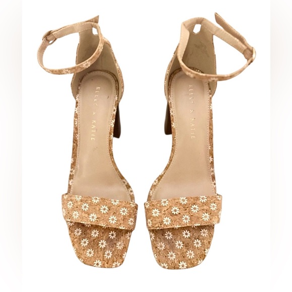 Kelly & Katie Cork Floral Women's Heels - Picture 3 of 4